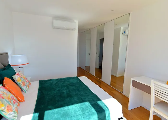 Sec XXI 12 - 3 Bed Flat